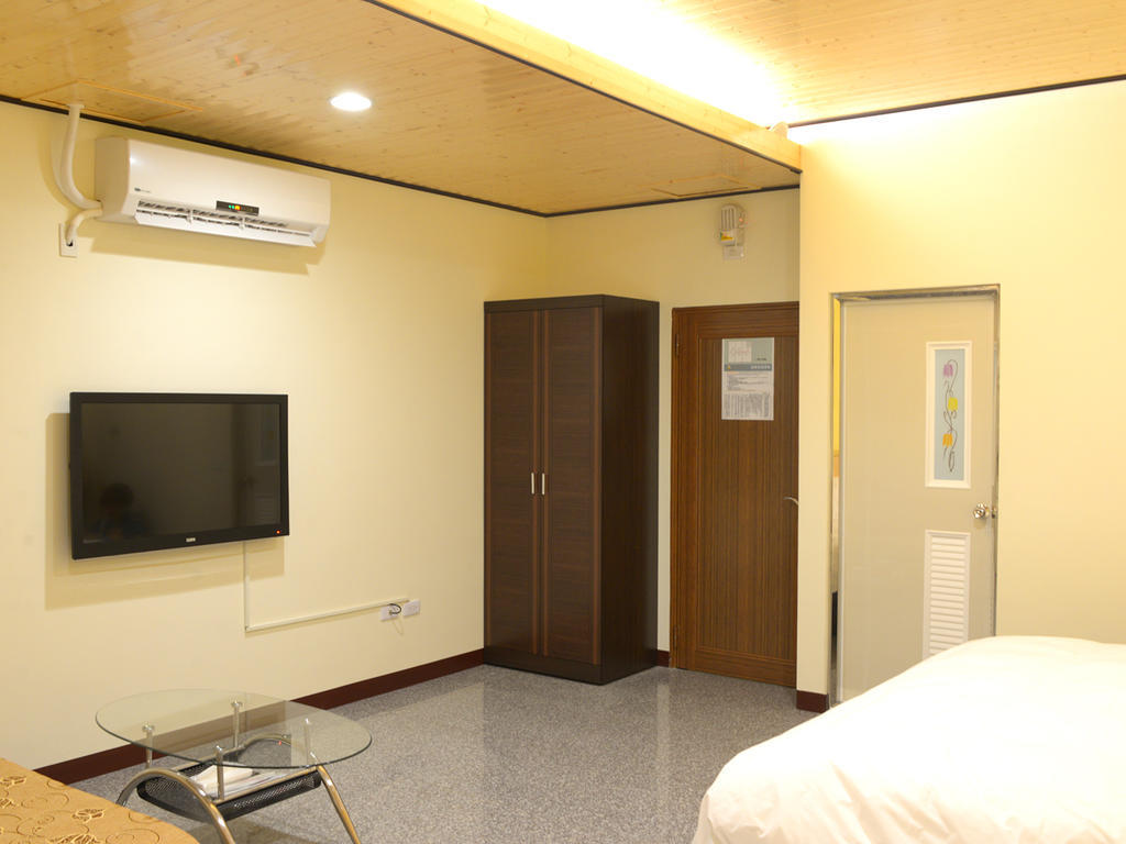 Nantou Sunmoon Lake Walami Homestay B&B หยูฉี ห้อง รูปภาพ